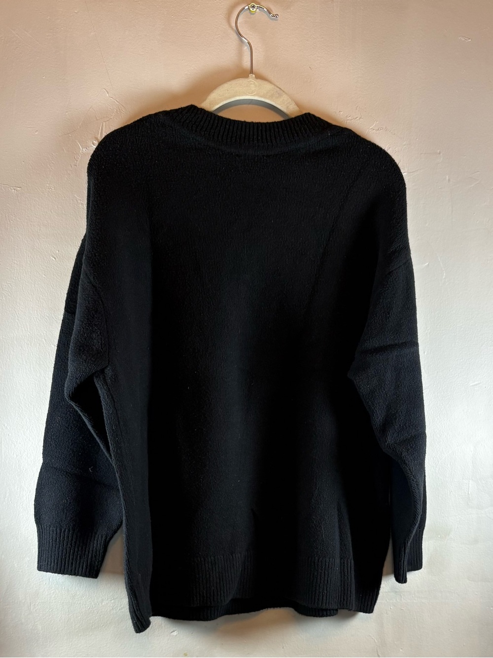 GAP Black V-Neck Sweater Sz Large Petite